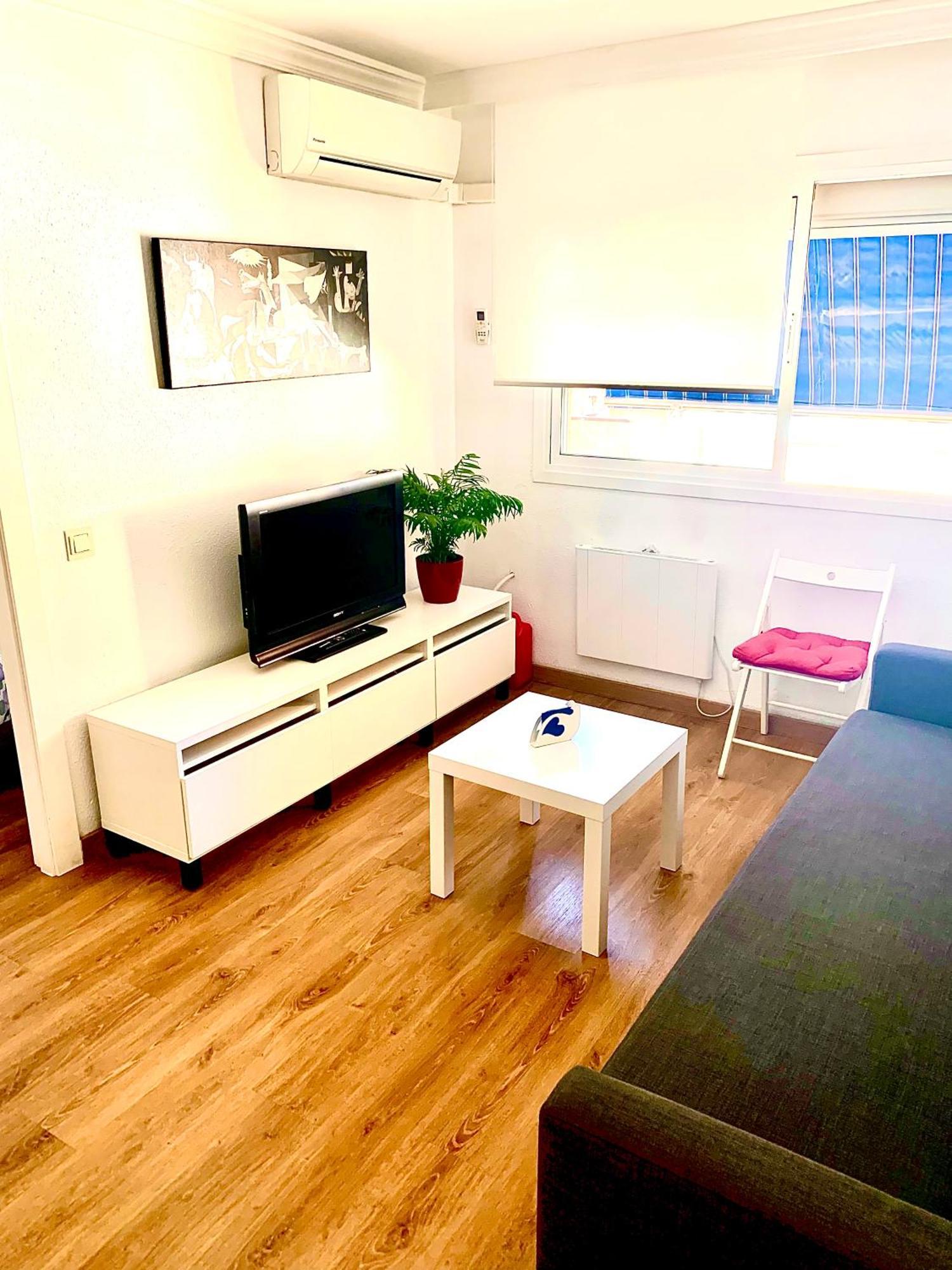 Ana'S Apartment Parking Gratuito Malaga Bagian luar foto