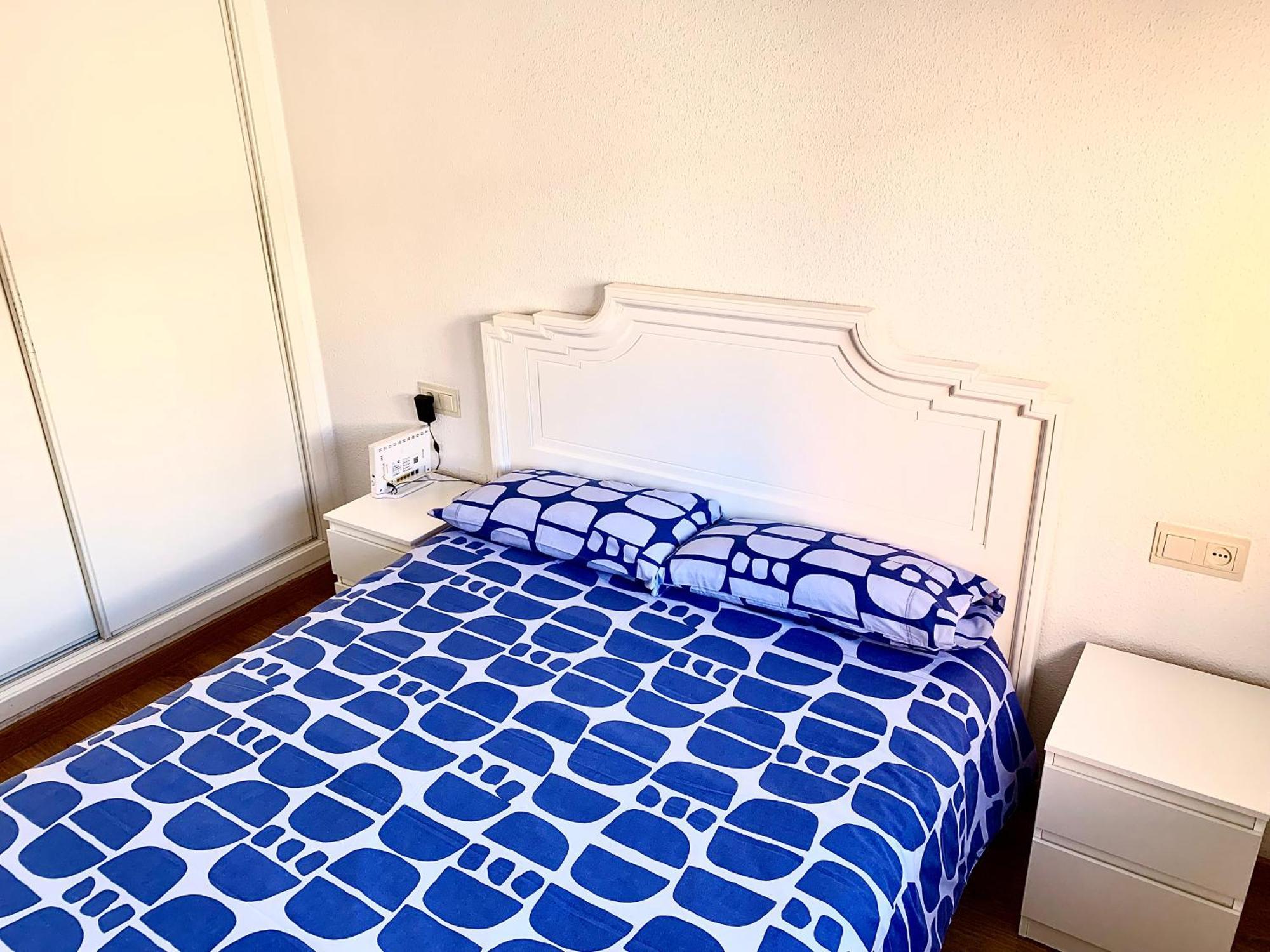 Ana'S Apartment Parking Gratuito Malaga Bagian luar foto